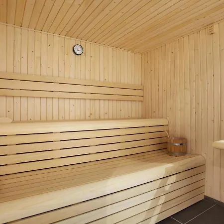 Beautiful With Balcony Or Terrace, Near The