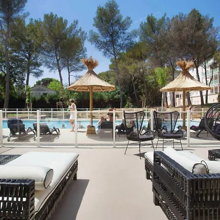 Beautiful With Balcony Or Terrace, Near The